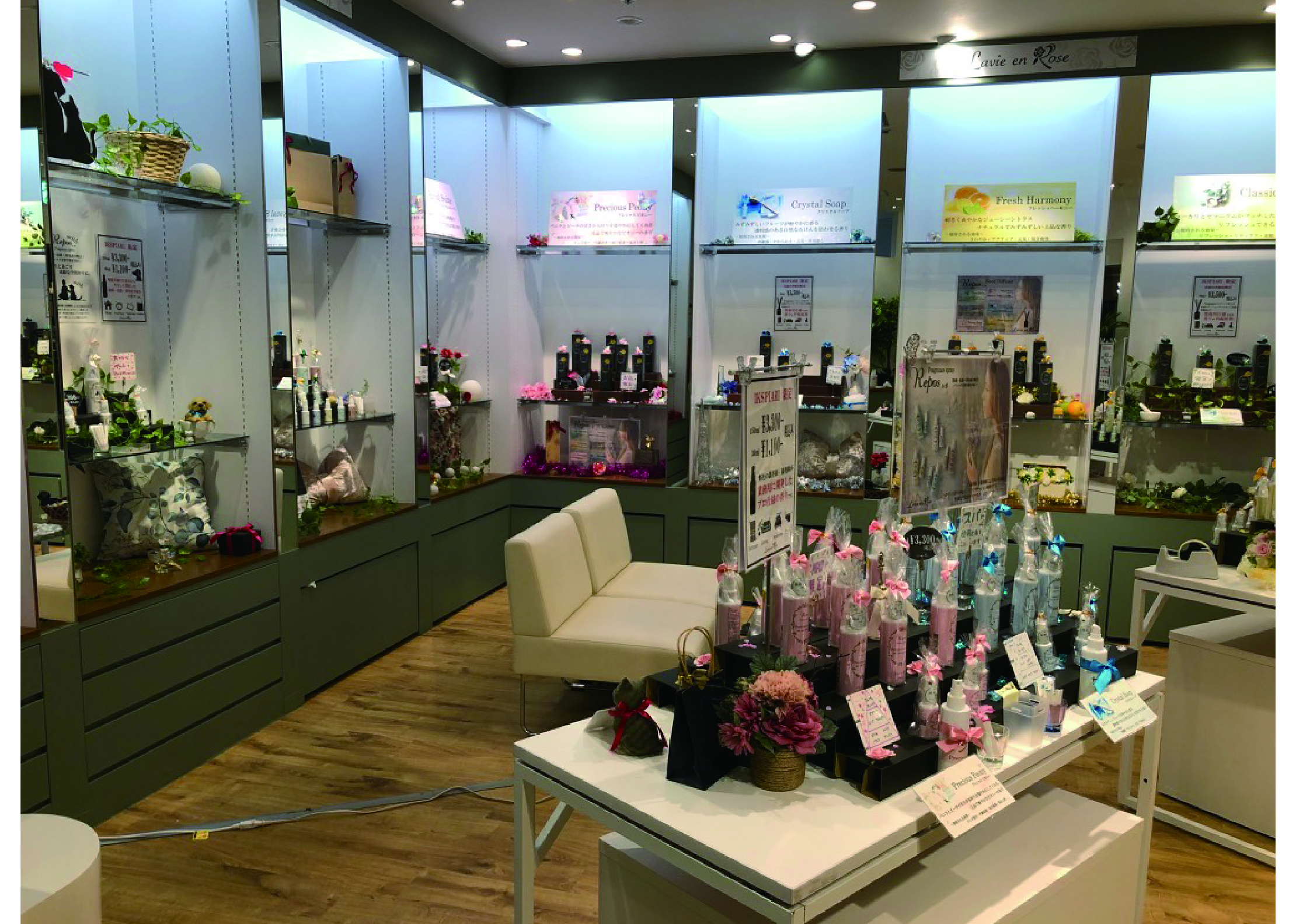 Lavie en Rose_出店先写真_IKSPIARI-14